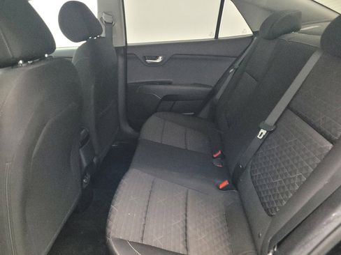 Used 2018 Kia Rio S image 18