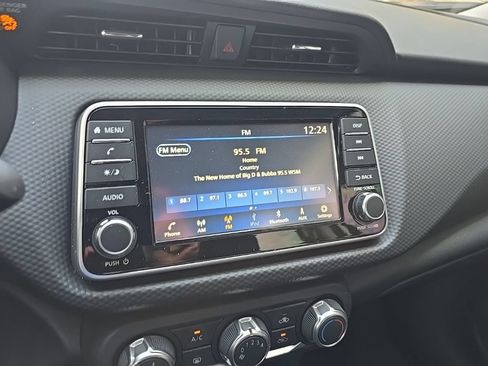 Certified 2025 Nissan Kicks Play S FWD image 14
