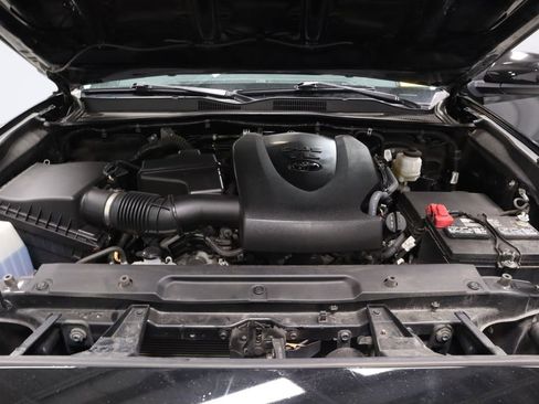 Used 2023 Toyota Tacoma SR image 13