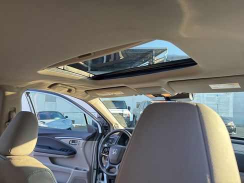 Used 2022 Honda Pilot EX-L image 37