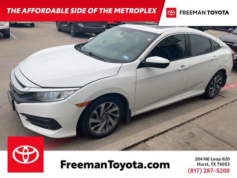 Used 2018 Honda Civic EX image 1