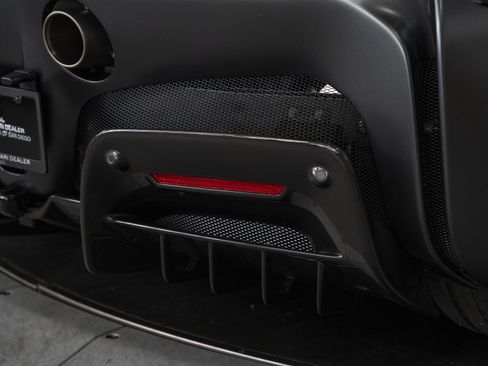 Used 2023 Ferrari SF90 Stradale AWD/4WD image 25