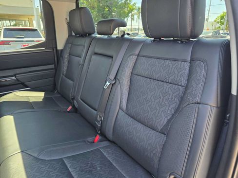 Used 2024 Toyota Tundra Limited AWD/4WD image 17