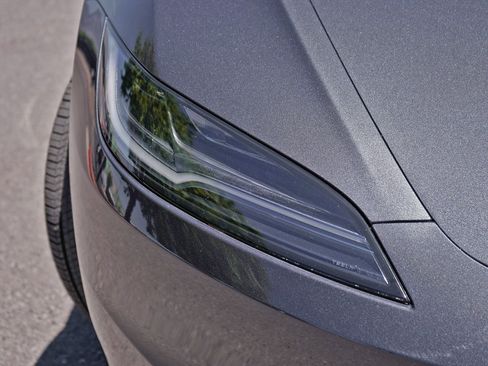 Used 2025 Tesla Model 3 Long Range AWD/4WD image 2