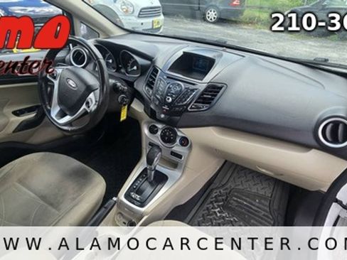 Used 2016 Ford Fiesta SE FWD image 14