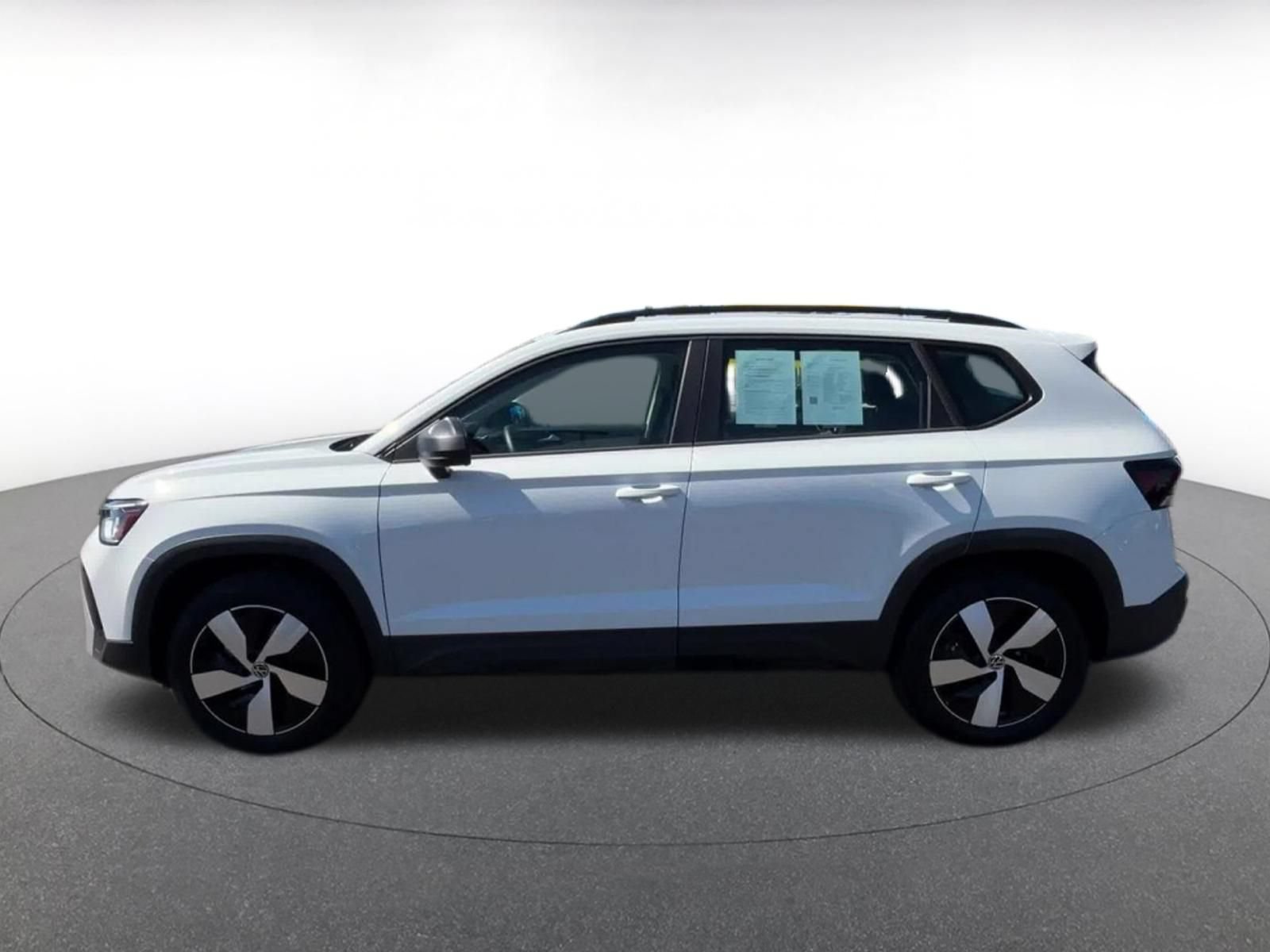 Used 2026 Volkswagen Taos S AWD/4WD image 8