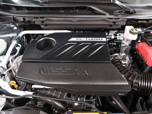 Used 2023 Nissan Rogue SL w/ SL Premium Package image 31