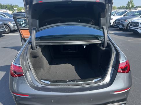 Used 2022 Mercedes-Benz S 500 4MATIC image 35
