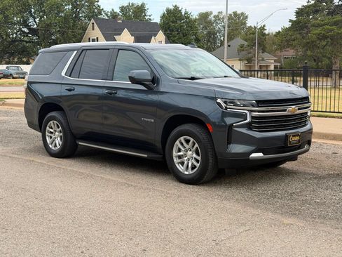 Used 2021 Chevrolet Tahoe LT RWD image 2