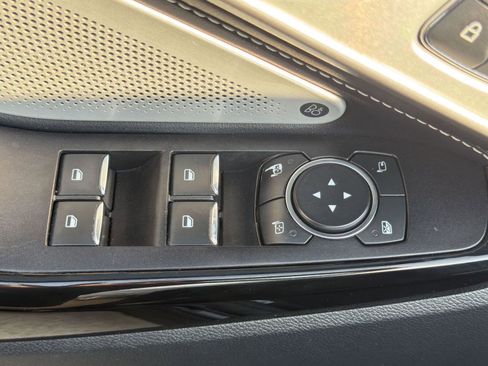 Used 2021 Ford Explorer ST w/ Equipment Group 401A AWD/4WD image 12