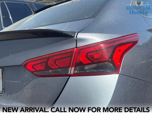 Used 2020 Hyundai Accent SEL FWD image 9