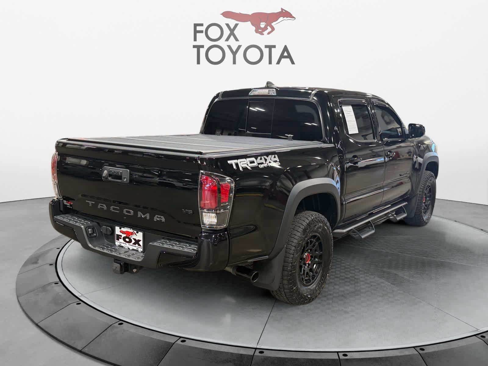 Used 2023 Toyota Tacoma TRD Off-Road w/ Black Out Package (TMS) AWD/4WD image 6