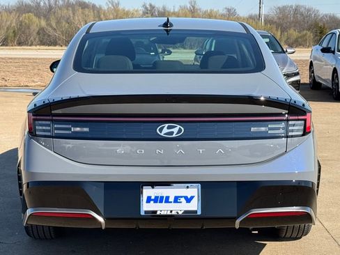 New 2026 Hyundai Sonata SEL image 5