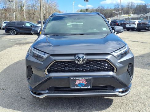 Certified 2025 Toyota RAV4 SE AWD/4WD image 2