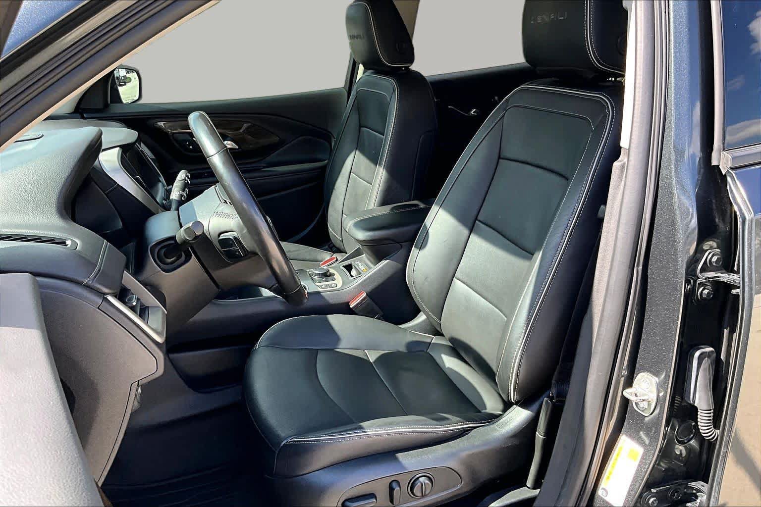 Used 2019 GMC Terrain Denali FWD image 8