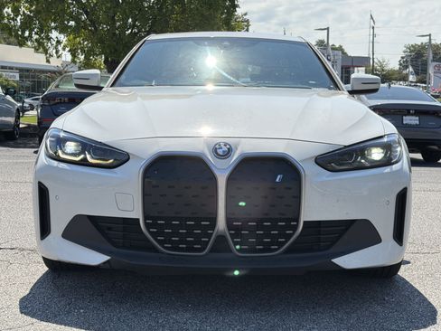 Used 2023 BMW i4 eDrive40 w/ Premium Package RWD image 25