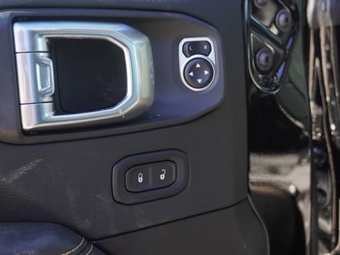 New 2026 Jeep Gladiator Sport image 19