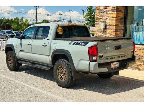 Used 2022 Toyota Tacoma SR5 w/ Trail Edition AWD/4WD image 5