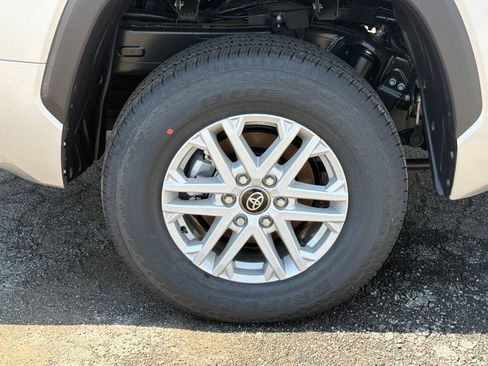 New 2026 Toyota Tundra SR5 AWD/4WD image 21