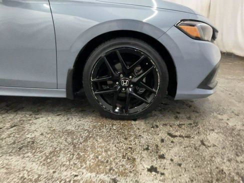 Used 2024 Honda Civic Sport image 18