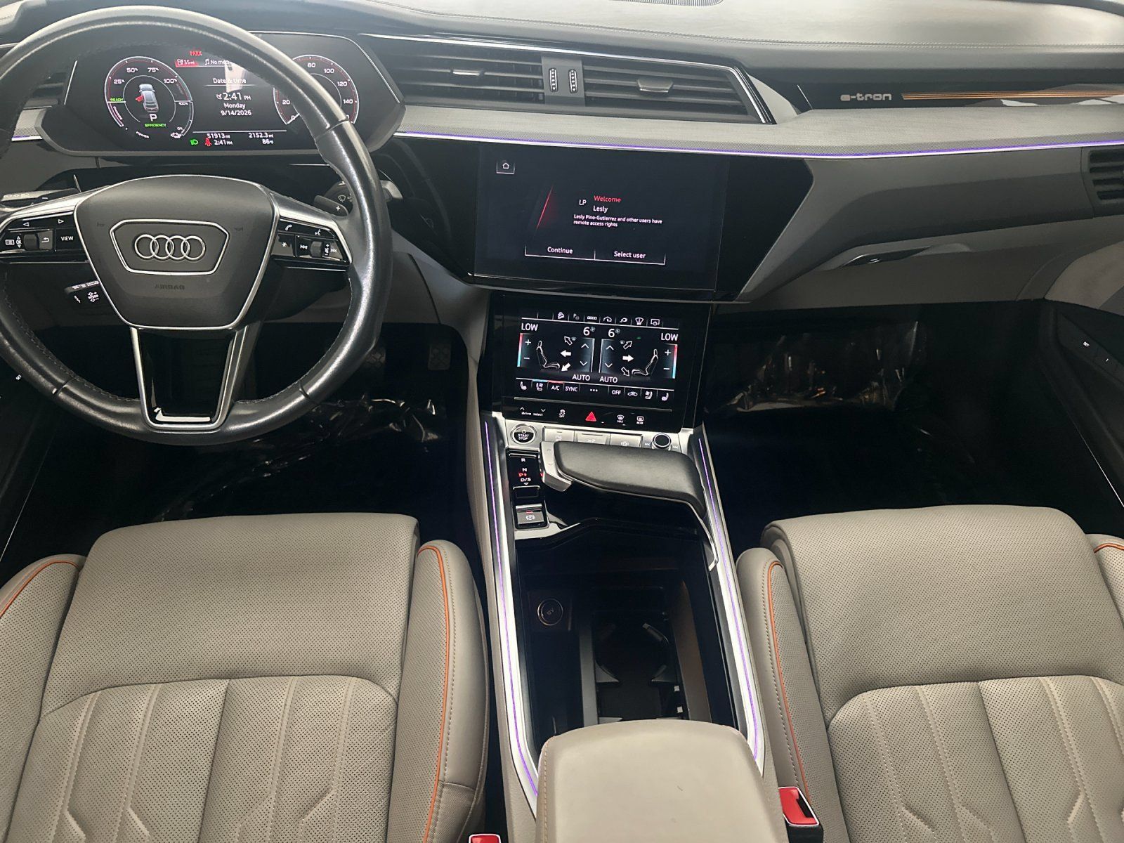 Used 2024 Audi Q8 e-tron Prestige w/ Prestige Package AWD/4WD image 13
