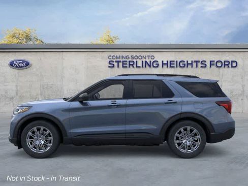 New 2026 Ford Explorer Active w/ Active Comfort Package image 3
