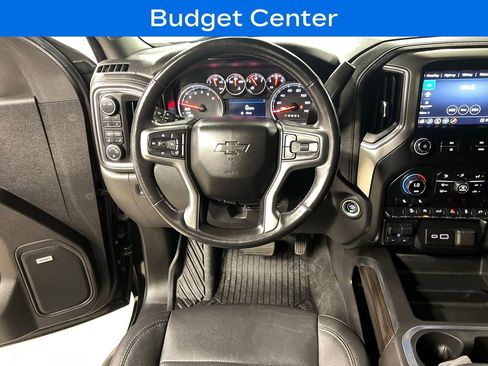 Used 2021 Chevrolet Silverado 1500 LT Trail Boss w/ Convenience Package II AWD/4WD image 17