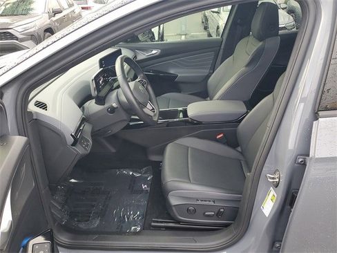 Certified 2023 Volkswagen ID.4 Pro S Plus image 18