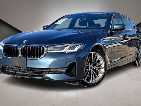 Used 2023 BMW 530i xDrive w/ Premium Package image 1