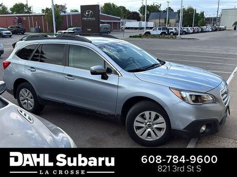 Used 2015 Subaru Outback 2.5i Premium AWD/4WD image 1