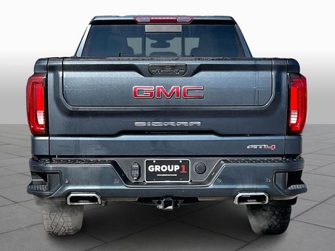 Used 2022 GMC Sierra 1500 AT4 w/ AT4 Preferred Package image 5