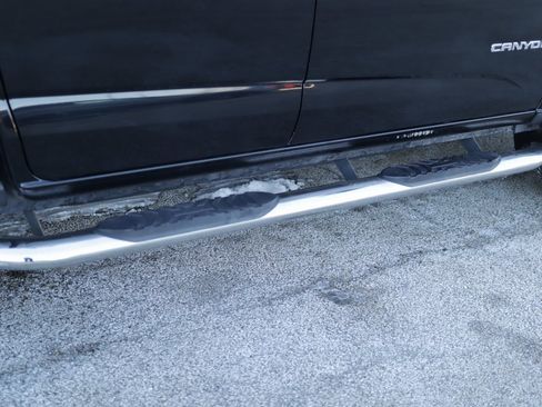 Used 2016 GMC Canyon SLE w/ Nightfall Edition image 35