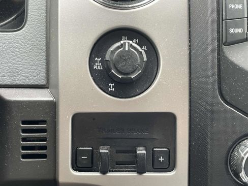 Used 2014 Ford F150 XLT w/ Equipment Group 302A Luxury AWD/4WD image 21