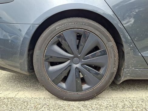 Used 2022 Tesla Model S AWD/4WD image 4