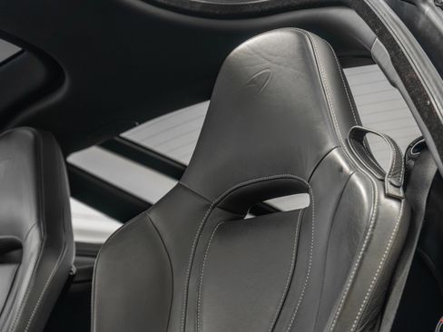 Used 2019 McLaren 720S Luxury image 24