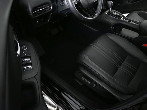 Used 2024 Honda HR-V EX-L image 7