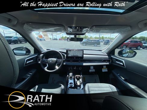 New 2026 Mitsubishi Outlander Trail Edition image 23