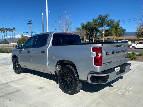 Used 2022 Chevrolet Silverado 1500 Custom w/ LPO, Dark Essentials Package image 10