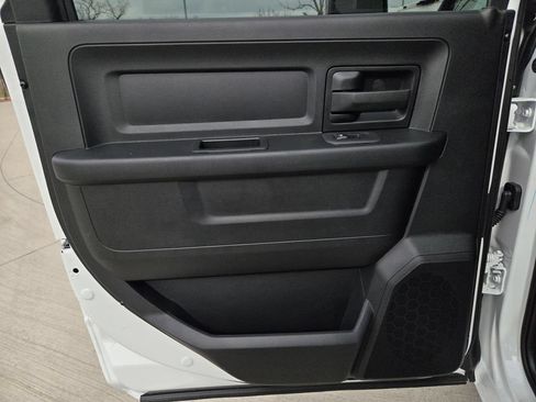 New 2026 RAM 5500 Tradesman AWD/4WD image 13
