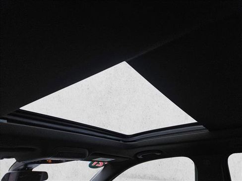 Used 2021 Cadillac XT6 Premium Luxury image 17