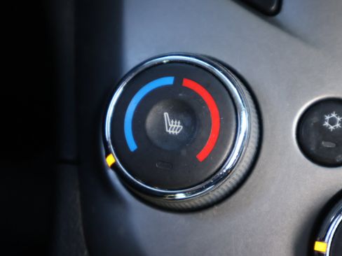 Used 2017 Chevrolet Sonic Premier image 4