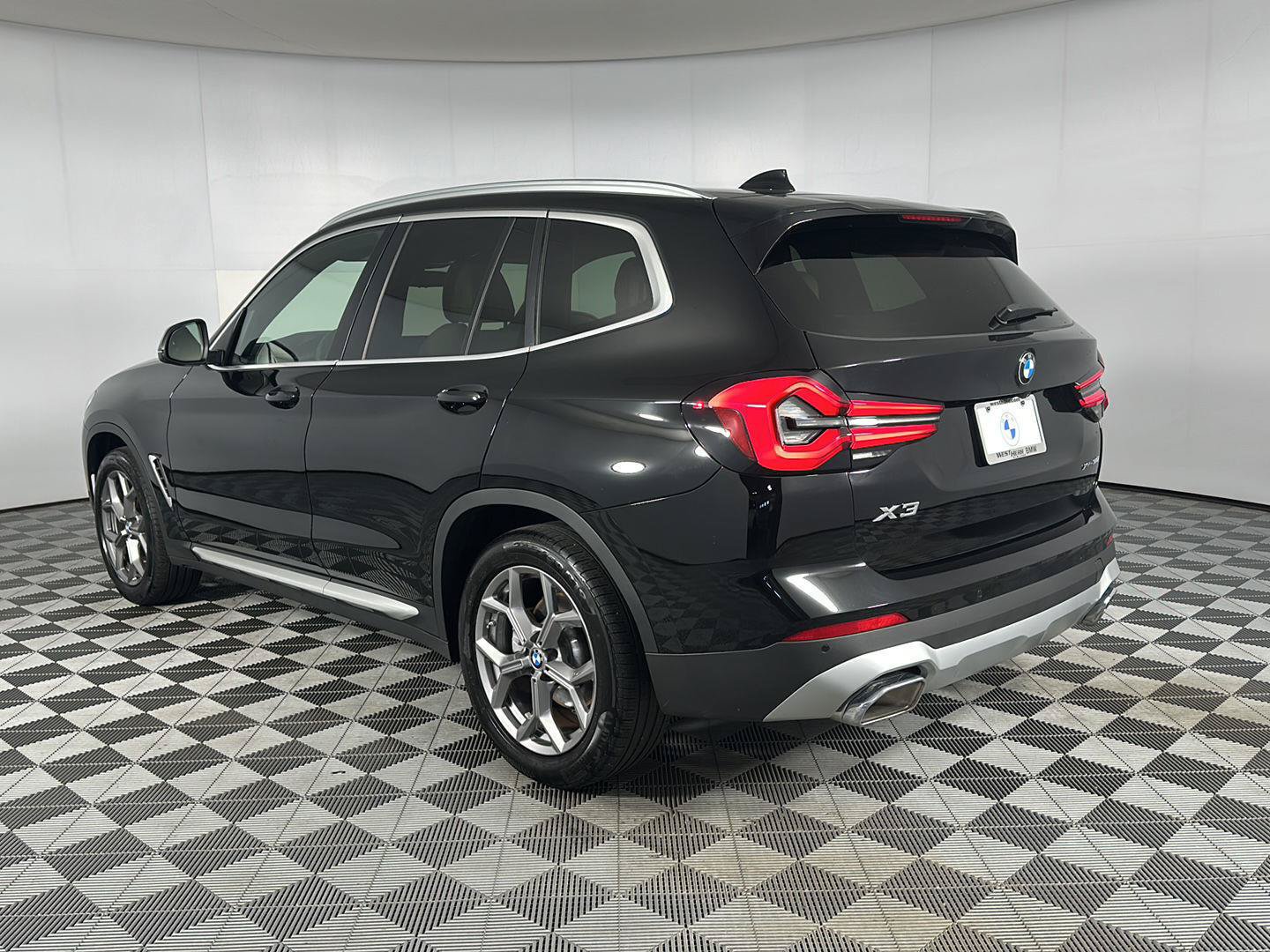 Used 2024 BMW X3 xDrive30i AWD/4WD image 26