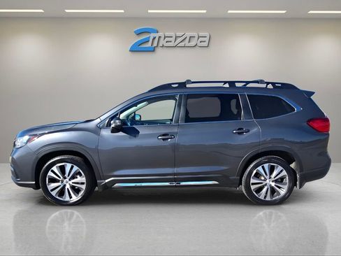 Used 2022 Subaru Ascent Limited w/ Technology Package image 2