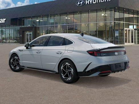 New 2026 Hyundai Sonata SEL FWD image 5