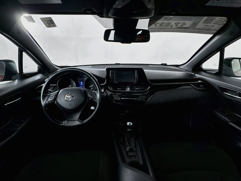 Certified 2018 Toyota C-HR XLE FWD image 24