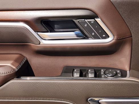 New 2026 GMC Sierra 2500 Denali w/ Denali Reserve Package image 46