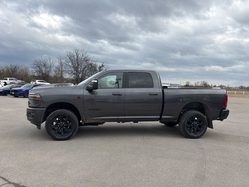 Used 2025 RAM 2500 Laramie w/ Night Edition AWD/4WD image 6