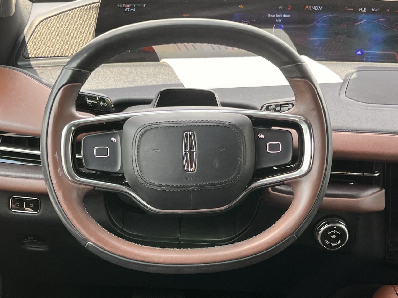 Used 2025 Lincoln Navigator Reserve AWD/4WD image 11