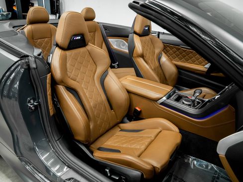 Used 2022 BMW M8 Competition image 22