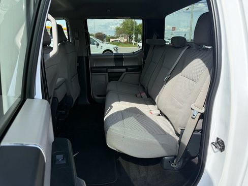 Used 2018 Ford F150 XLT image 11